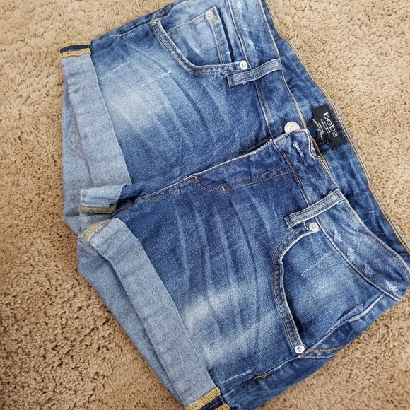 Bebe Rollo Cuff Boyfriend Short - Picture 6 of 6